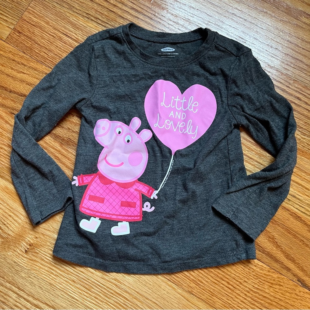 Old Navy x Peppa pig little and lovely shirt size 2T